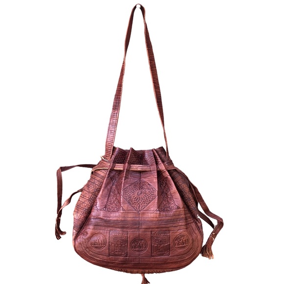 Tooled Vegan Leather Bag Hobo Slouch Drawstring Handmade Chestnut Brown - Picture 5 of 11